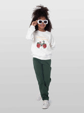 بلوزة بأكمام طويلة