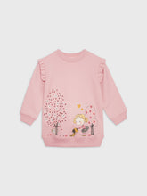 فستان بأكمام طويلة