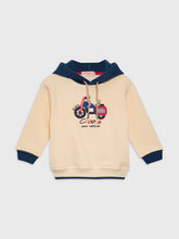 هودي بأكمام طويلة